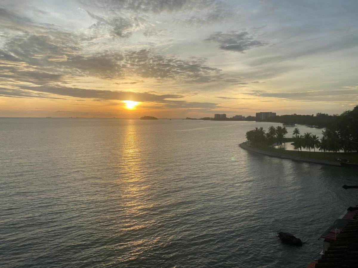 D' Sea View Apartment Port Dickson Bagian luar foto