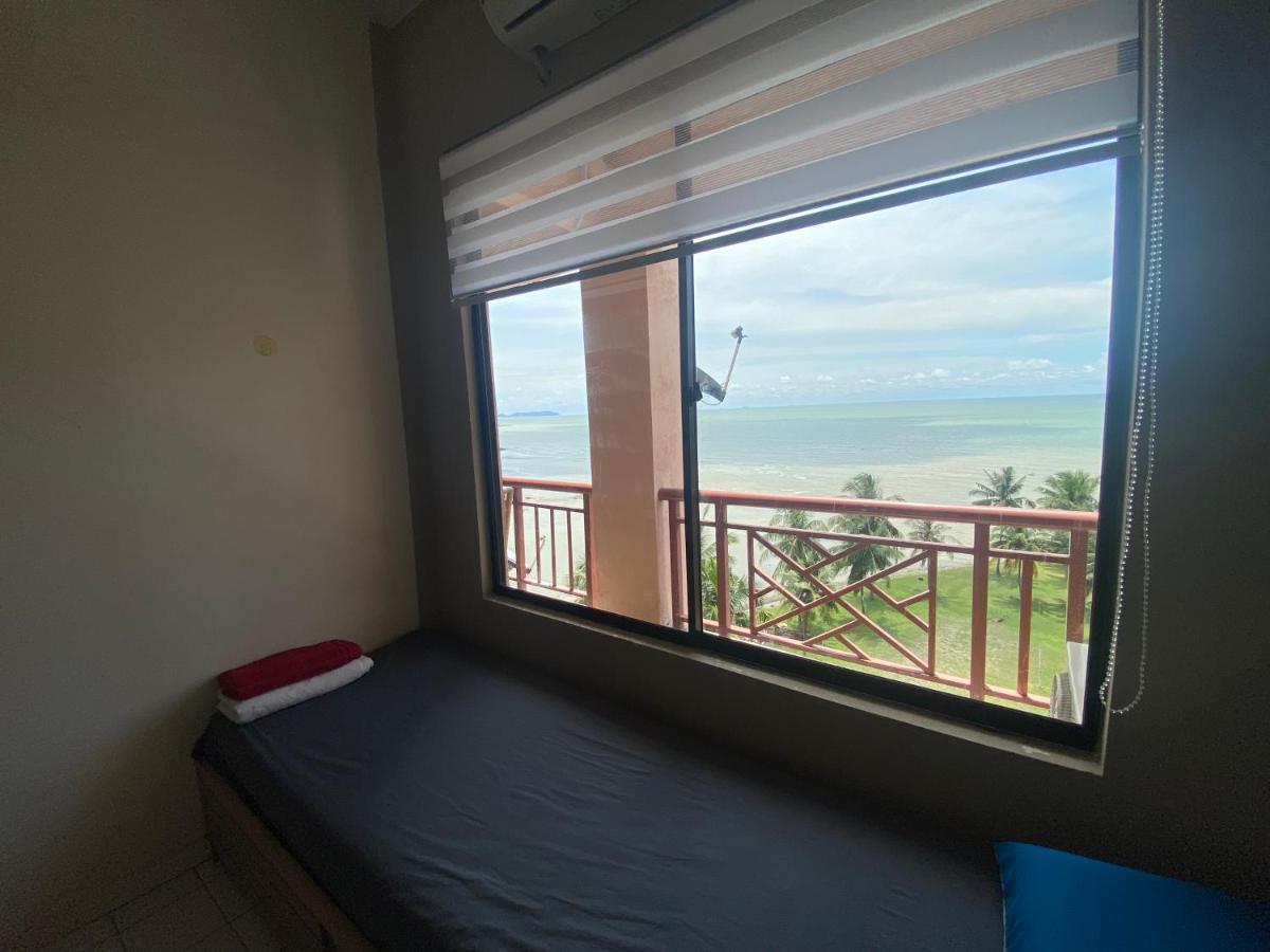 D' Sea View Apartment Port Dickson Bagian luar foto